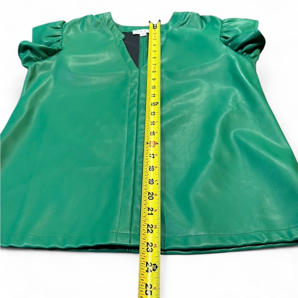 Green Ruffle Sleeve Top - Picture 6 of 9